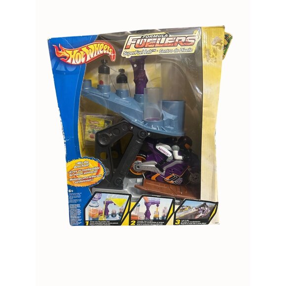 Mattel, Hot Wheels Other - Hot Wheels Formula Fuelers SuperFuel Lab Playset 2004